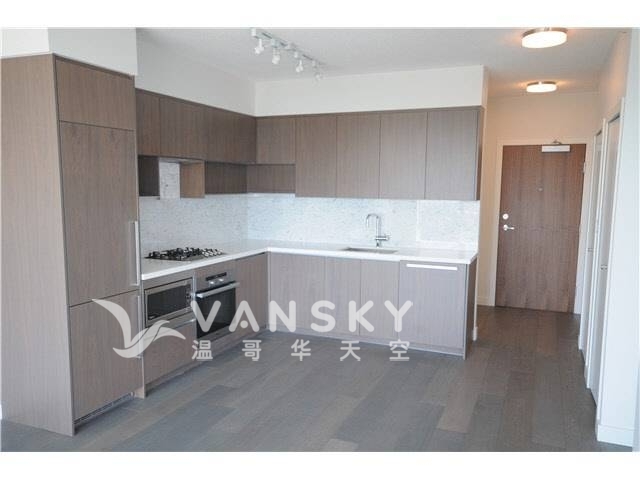 260423162830_kitchen 2.jpg